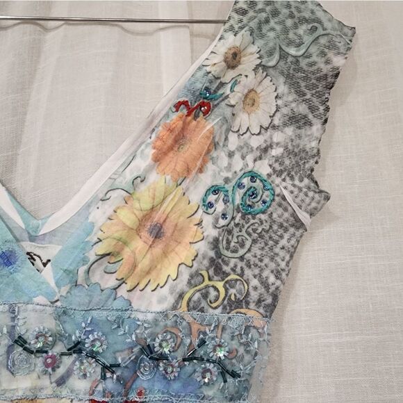 Goa Wild Daisy Print Y2K Top with Embroidery - Picture 10 of 12